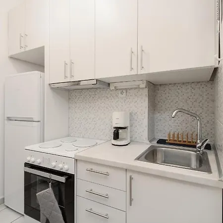 Park View Apartment *